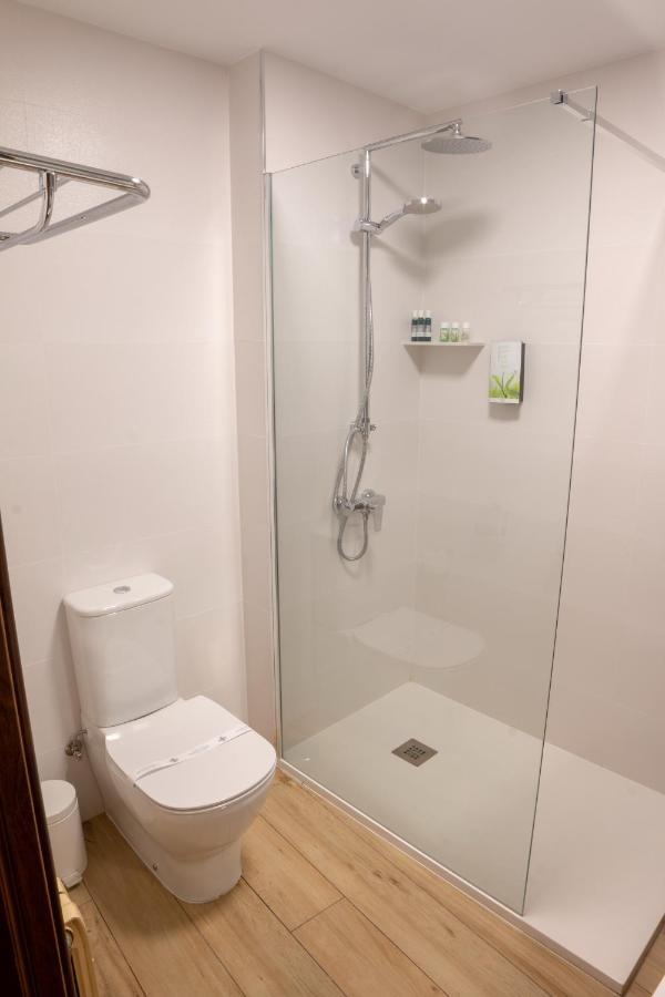 Cancelas Hotel Ávila